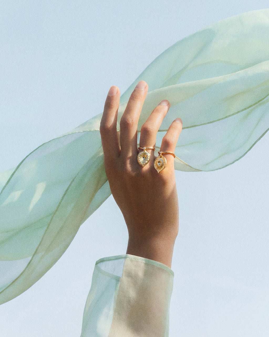 Bague Pépite Petit Modèle - semi pavée