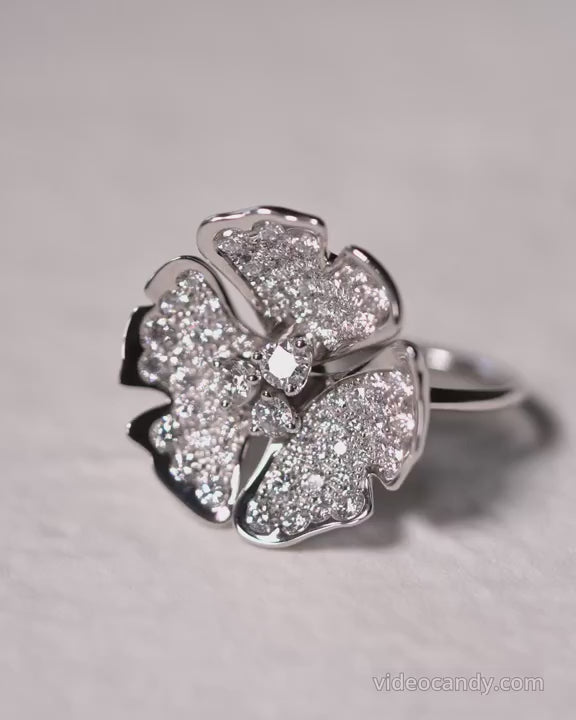 Large Pavé Ginkgo Ring - White Gold