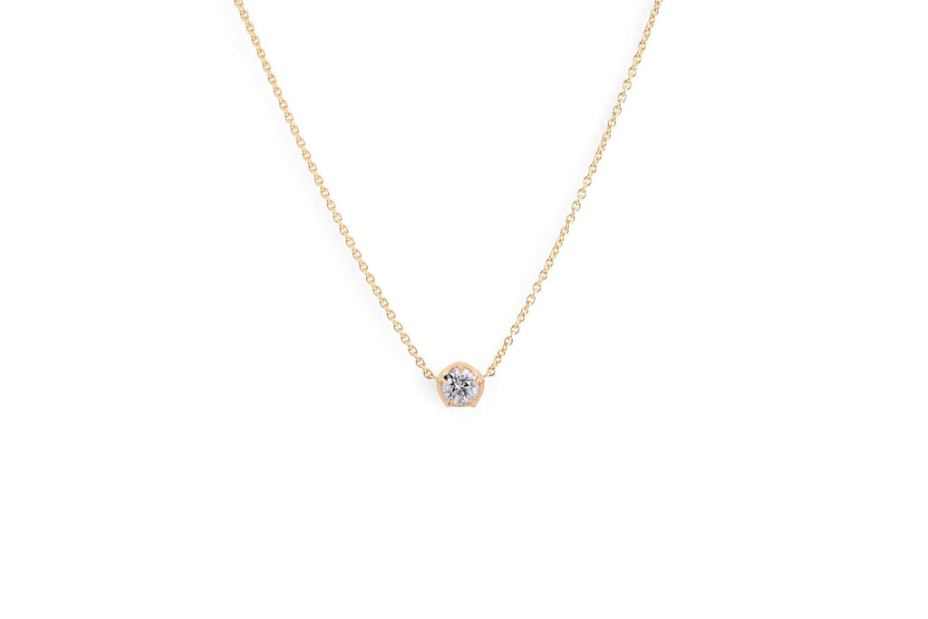 vever collier pendentif or diamant solitaire bijou bijoux