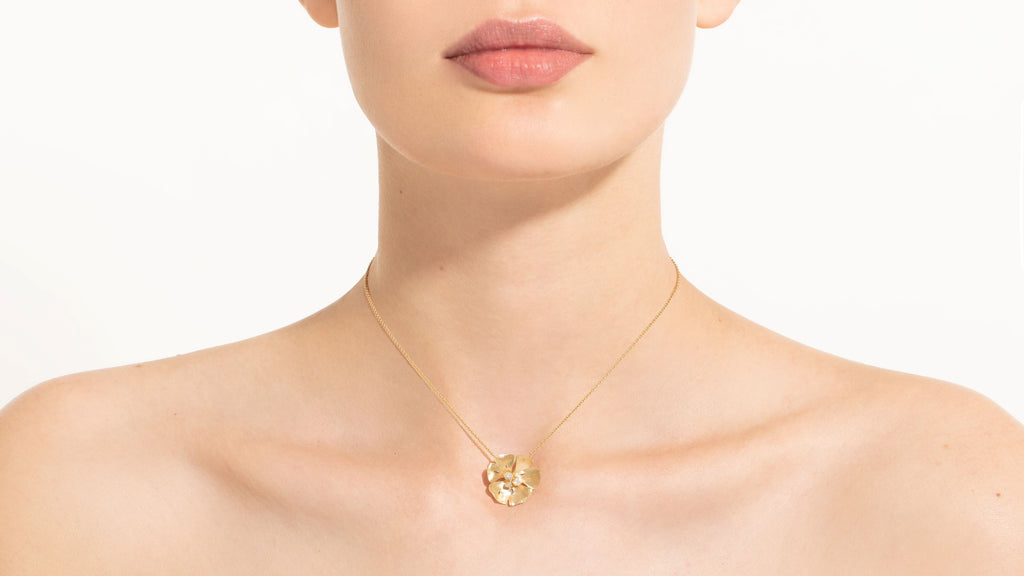 vever collier pendentif or diamants gingko bijou